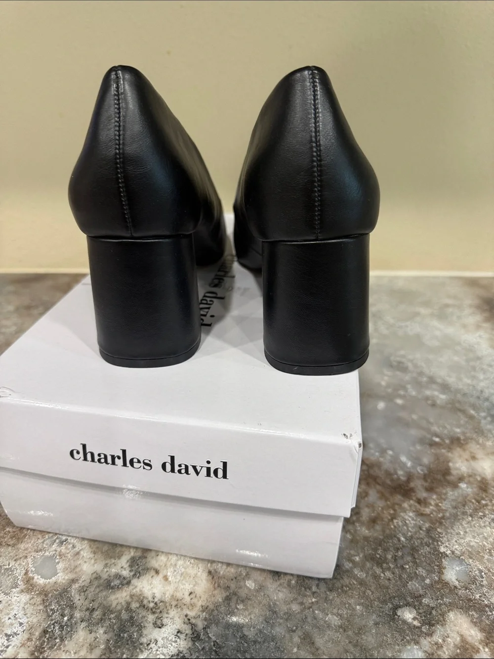 Charles David Black Pointed Leather Pumps